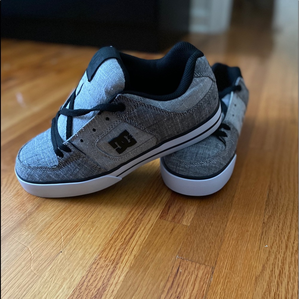 DC sneakers